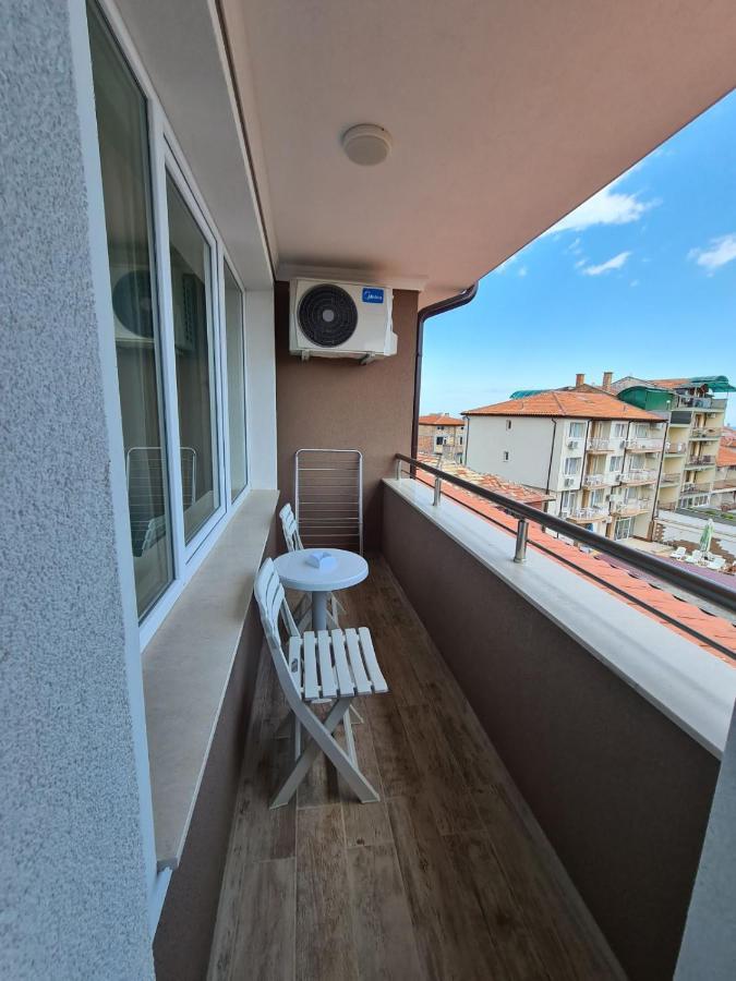 Villa Yanevi 라브다 외부 사진